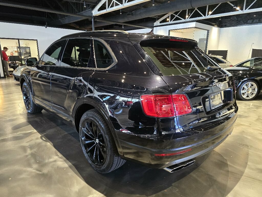 Used 2019 Bentley Bentayga AWD/4WD image 7