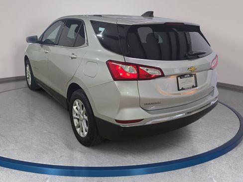 Used 2018 Chevrolet Equinox LT FWD image 8