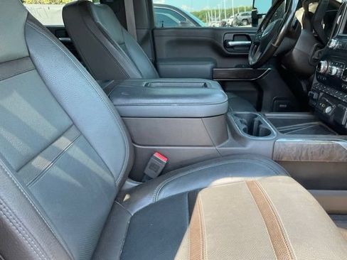 Used 2022 GMC Sierra 2500 Denali AWD/4WD image 12