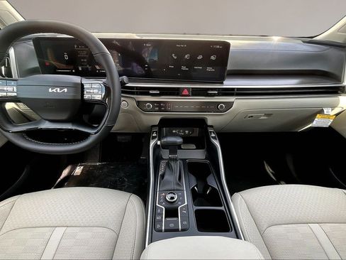 New 2026 Kia Sorento S AWD/4WD image 5