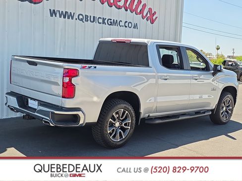 Used 2019 Chevrolet Silverado 1500 LT w/ Texas Edition AWD/4WD image 10