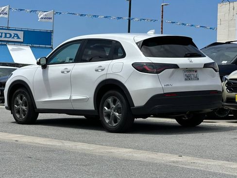 Used 2026 Honda HR-V LX image 5