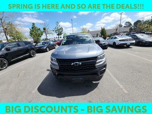 Used 2021 Chevrolet Colorado LT w/ Redline Special Edition image 4