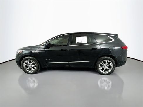 Used 2021 Buick Enclave Avenir w/ Avenir Technology Package image 4