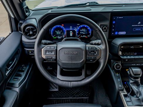 Used 2025 Toyota Land Cruiser w/ Premium Package image 19