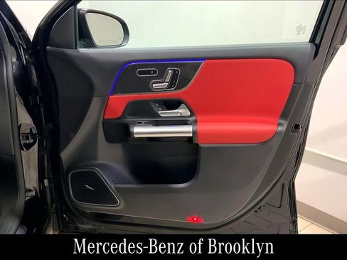 Used 2023 Mercedes-Benz GLA 250 4MATIC image 26