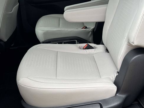 Certified 2025 Lexus TX 350 AWD w/ Technology Package image 18