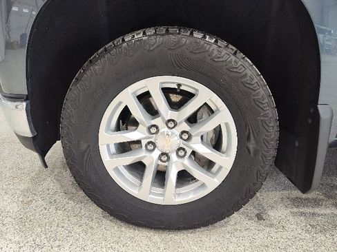 Used 2020 Chevrolet Silverado 1500 LT w/ All-Star Edition image 8