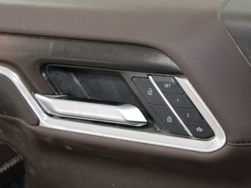 Used 2024 GMC Sierra 2500 Denali w/ Denali Reserve Package image 26