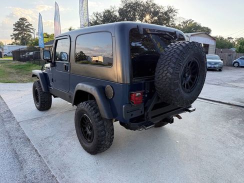 Used 2005 Jeep Wrangler Unlimited AWD/4WD image 20