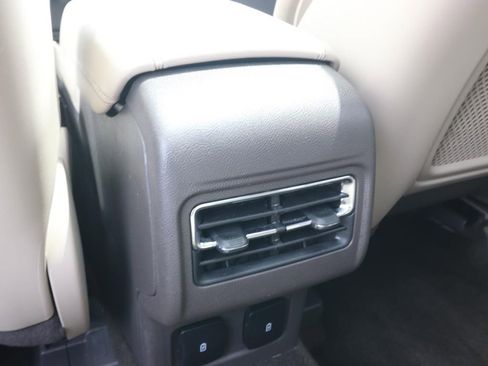 Used 2023 Lincoln Corsair Reserve w/ Equipment Group 201A FWD image 14