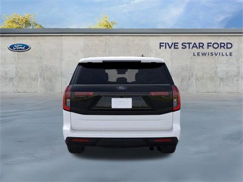 New 2025 Ford Expedition Tremor image 7