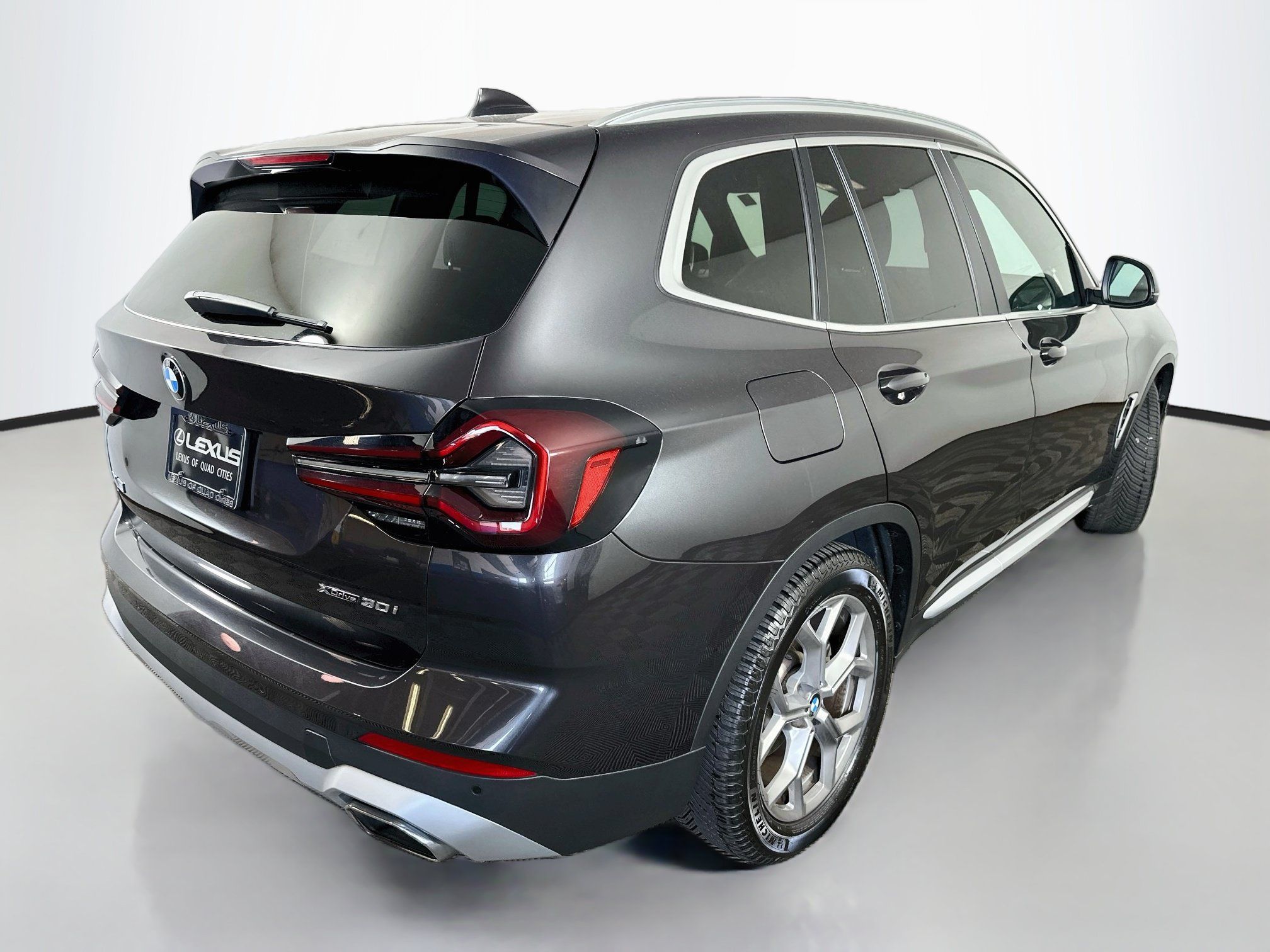 Used 2022 BMW X3 xDrive30i AWD/4WD image 7