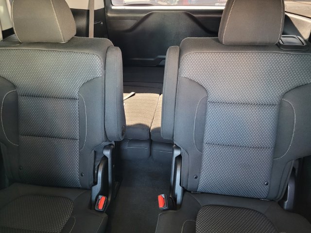 Certified 2023 GMC Acadia SLE FWD image 20
