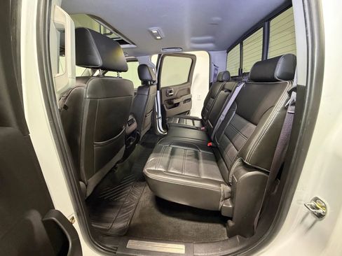 Used 2017 GMC Sierra 2500 Denali w/ Duramax Plus Package image 13