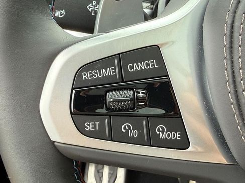 Used 2025 BMW X5 M60i w/ Climate Comfort Package AWD/4WD image 17