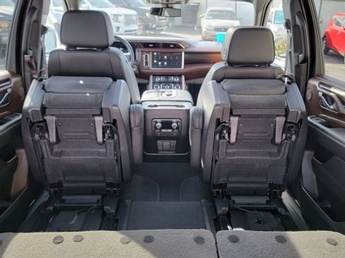 Used 2022 GMC Yukon XL Denali AWD/4WD image 65
