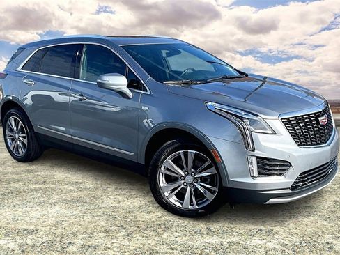 Certified 2025 Cadillac XT5 Premium Luxury image 1