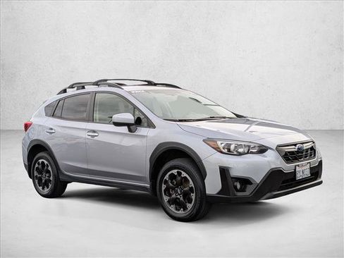 Used 2021 Subaru Crosstrek 2.0i Premium w/ Popular Package #5 image 3