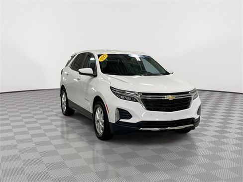 Certified 2023 Chevrolet Equinox LT image 2
