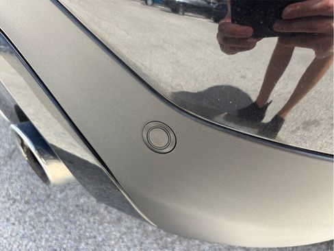 Used 2019 BMW X3 xDrive30i w/ Driving Assistance Package image 16