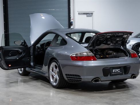 Used 2004 Porsche 911 Carrera 4S AWD/4WD image 33