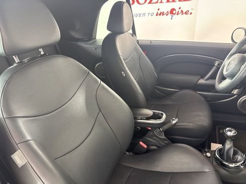 Used 2006 MINI Cooper Convertible image 16