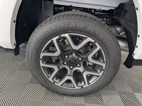 New 2026 RAM 1500 Laramie image 16