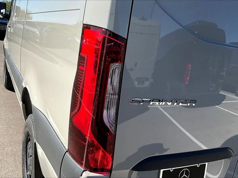 New 2026 Mercedes-Benz Sprinter 2500 image 14
