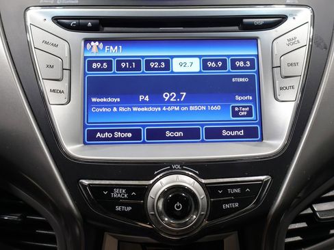 Used 2012 Hyundai Elantra Limited w/ Technology Pkg 5 FWD image 27