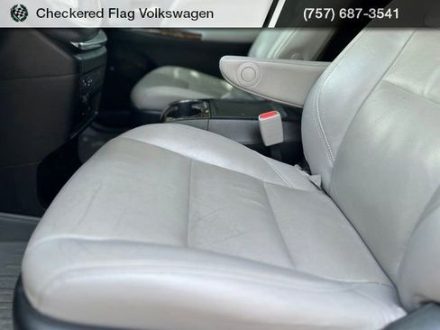 Used 2019 Toyota Sienna Limited Premium w/ Protection Package AWD/4WD image 21