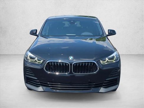 Used 2022 BMW X2 sDrive28i w/ Convenience Package FWD image 2