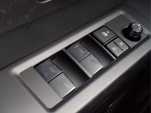 New 2026 Toyota Tundra SR5 image 20