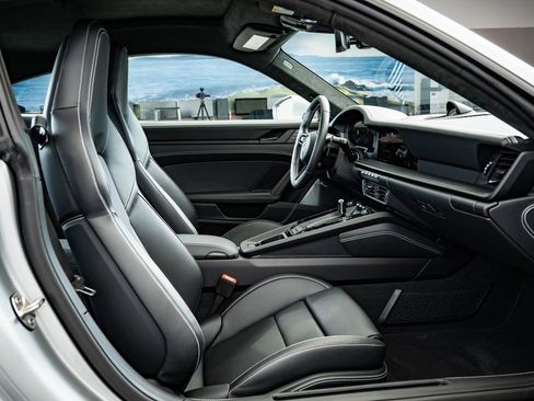 Certified 2025 Porsche 911 Carrera 4 GTS image 25