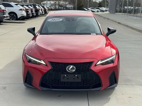Used 2025 Lexus IS 350 F Sport image 9