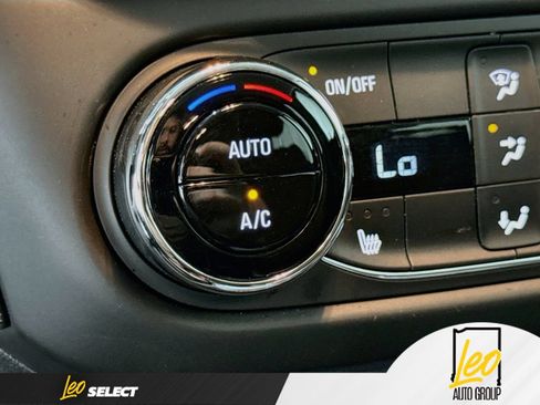 Used 2023 Chevrolet TrailBlazer LT w/ Convenience Package FWD image 22