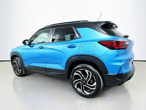 Used 2025 Chevrolet TrailBlazer RS w/ Convenience Package image 5