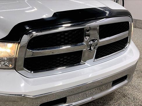 Used 2017 RAM 1500 Classic SLT image 29