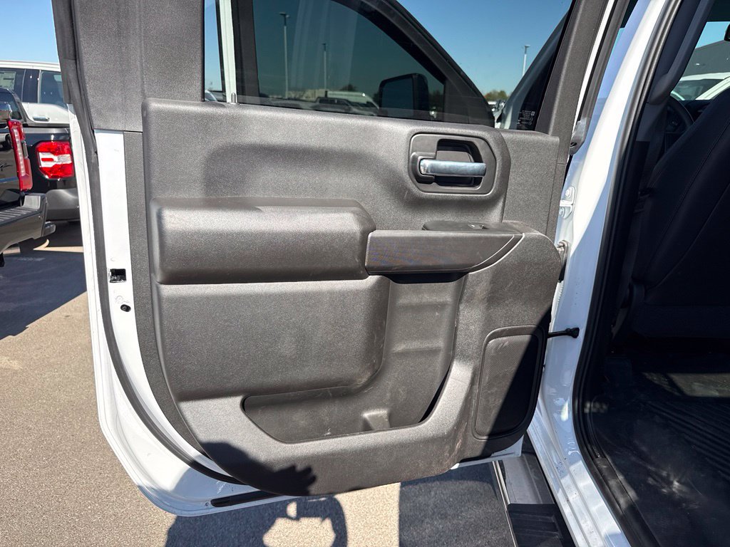 Used 2026 Chevrolet Silverado 3500 W/T w/ WT Convenience Package AWD/4WD image 9