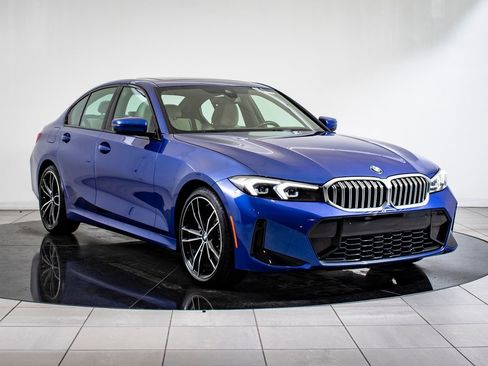 Used 2023 BMW 330i xDrive Sedan w/ M Sport Package image 4