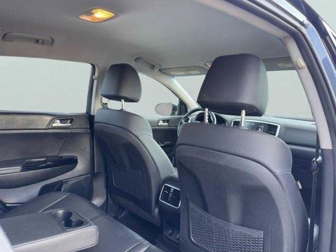 Used 2021 Kia Sportage EX FWD image 47