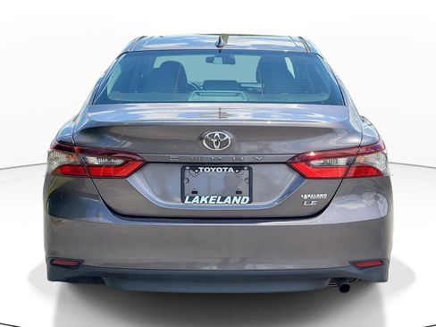Used 2022 Toyota Camry LE FWD image 6