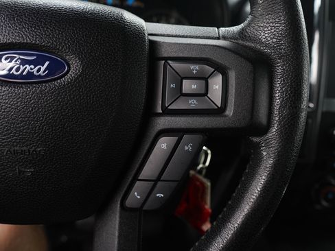Used 2016 Ford F150 XLT w/ Equipment Group 302A Luxury AWD/4WD image 27