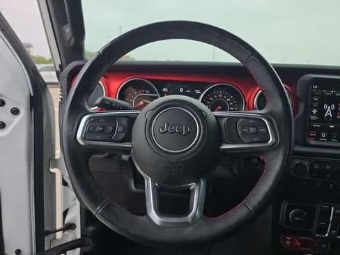 Used 2019 Jeep Wrangler Unlimited Rubicon AWD/4WD image 23