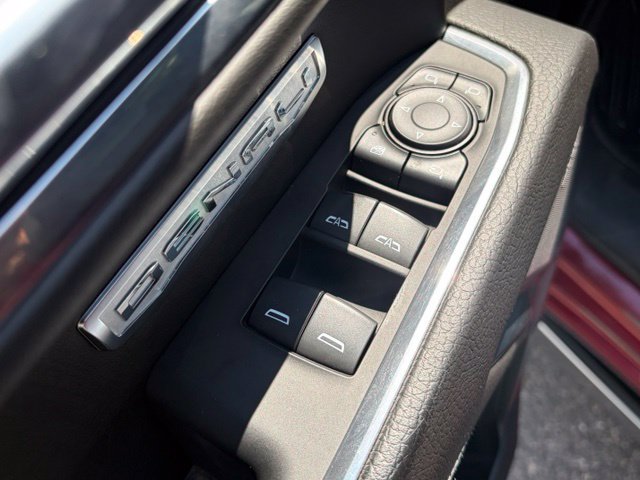 Used 2023 GMC Sierra 1500 Denali w/ Denali Reserve Package AWD/4WD image 13