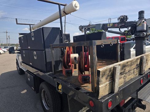 Used 2018 Ford F350 XL w/ Power Equipment Group RWD image 10