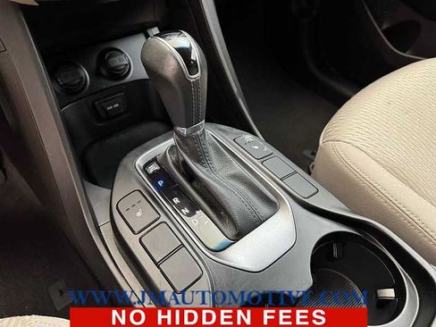 Used 2014 Hyundai Santa Fe GLS AWD/4WD image 31