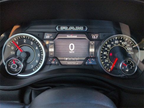 Certified 2022 RAM 1500 Big Horn image 30