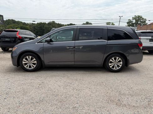 Used 2014 Honda Odyssey Sport image 2