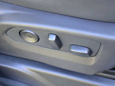 Used 2026 Chevrolet Suburban Premier w/ Sun And Tow Package image 34